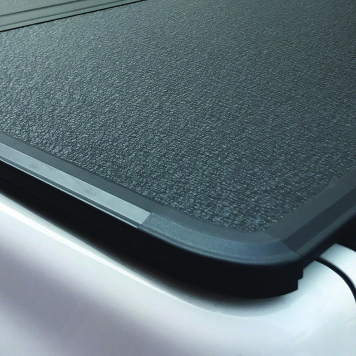 Tapa Plegable Tri Fold para RAM 2016–2025 | SC0019710 - Imagen 2