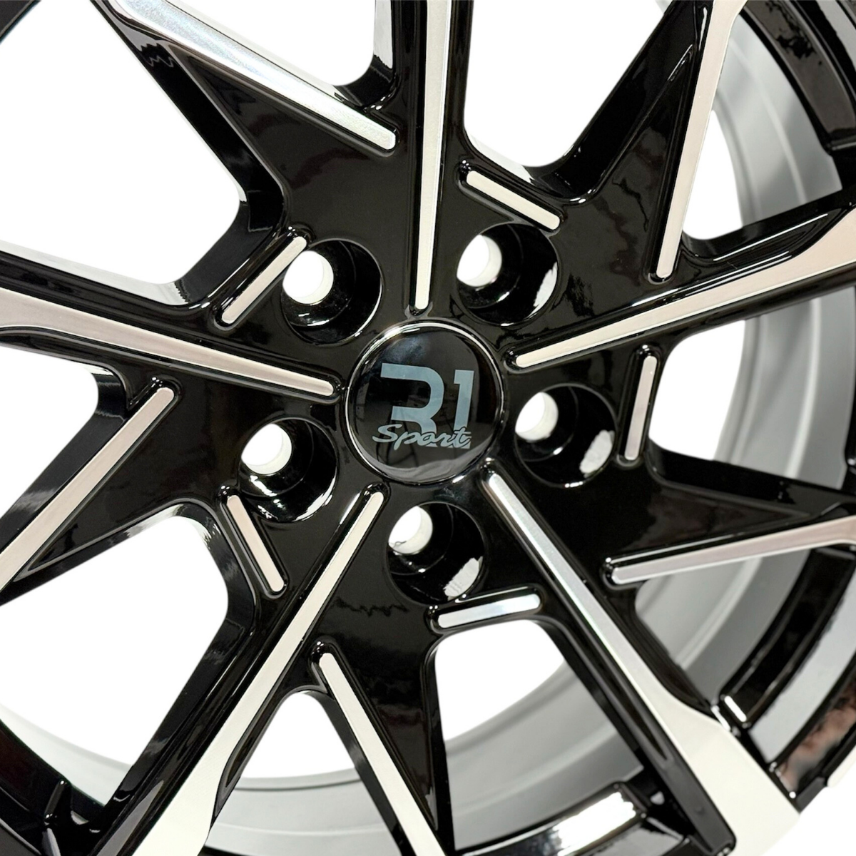 Rines 17″ de aluminio 5×114.3 Modelo TH060 Black Machine Face (Juego de 4) – Civic, Mazda 3, Sentra, Corolla, CR-V | SC0019733 - Imagen 4