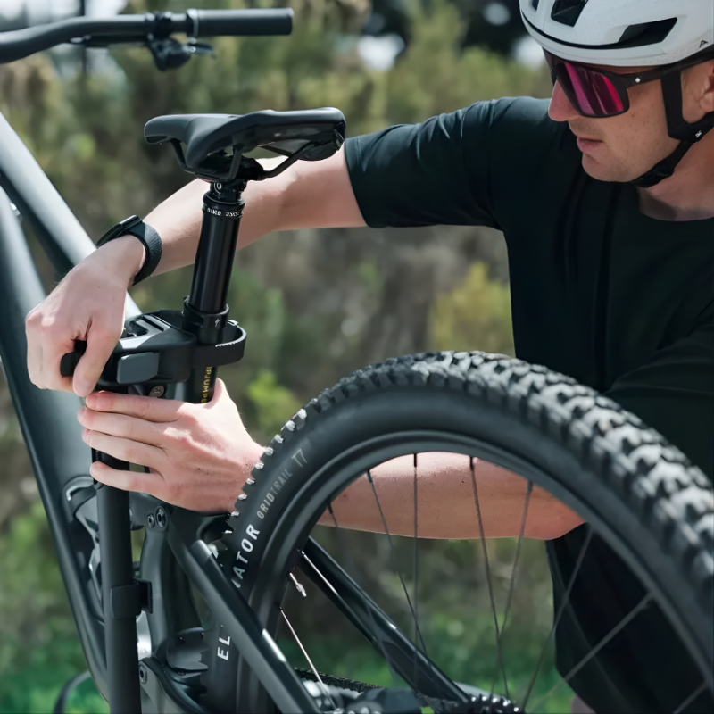 Portabicicletas Thule OutPace para 2 Bicicletas | 239012500 | SC0019673 - Imagen 7